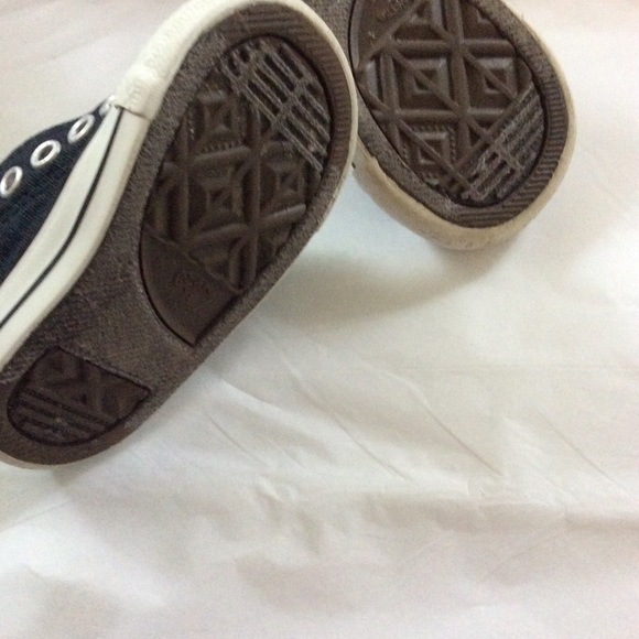 Chuck Taylor Converse All Star Simple Sneaker - Picture 8 of 10